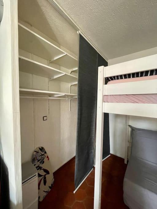 Maison A Proximite De Barbizon / Fontainebleau / A6 Saint-Sauveur-sur-Ecole ภายนอก รูปภาพ